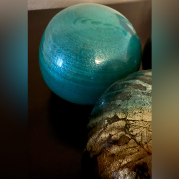 Pier One Earthy Multi Color Orbs | Spheres Set | Home Decor - Picture 5 of 5